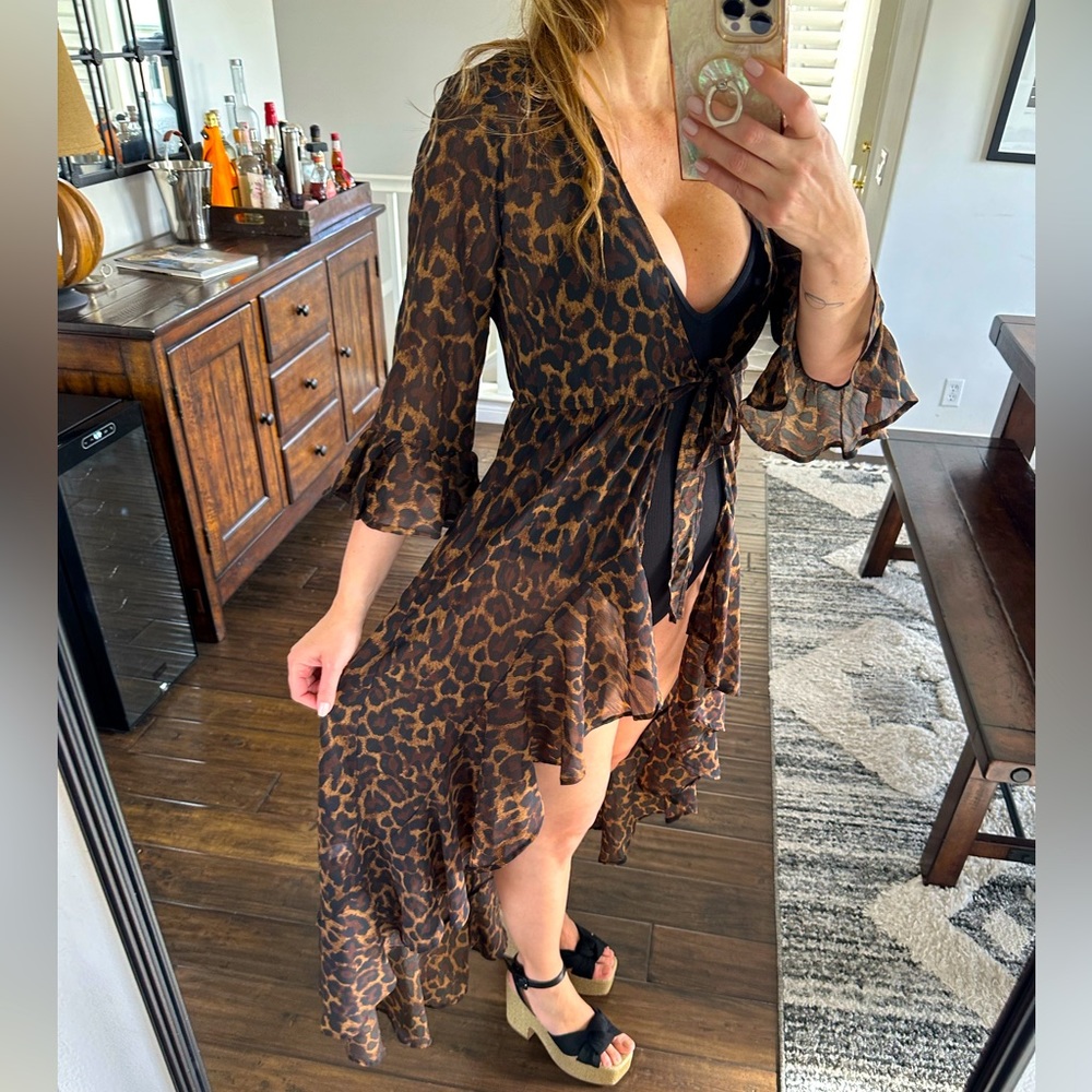 Leopard Beach and Pool Party High Low Coverup Size Small America & Beyond